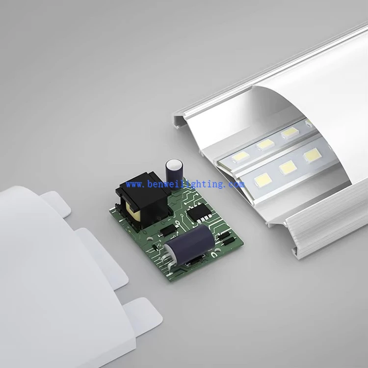 Led Batten Light 110-277V 18W